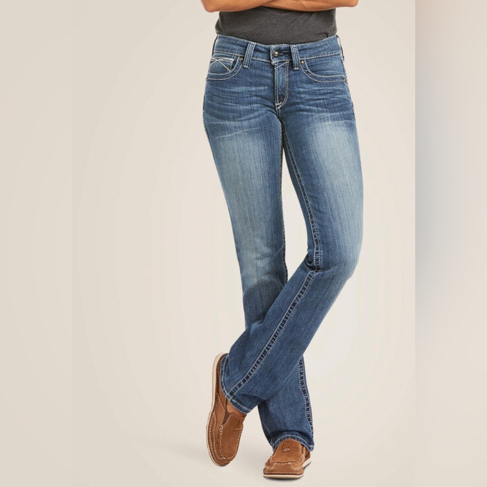 Real straight leg jean ariat